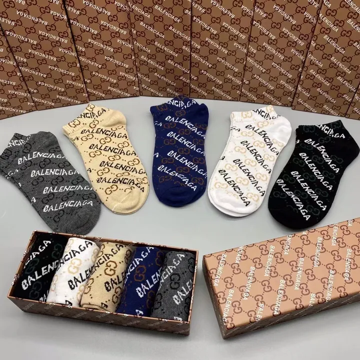 スーパーコピー セリーヌ 靴下