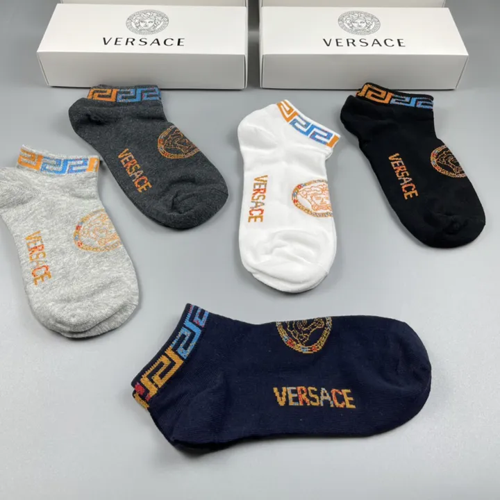 スーパーコピー ヴェルサーチ 靴下