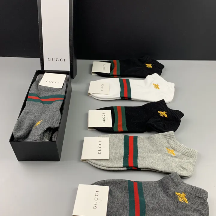 スーパーコピー グッチ 靴下