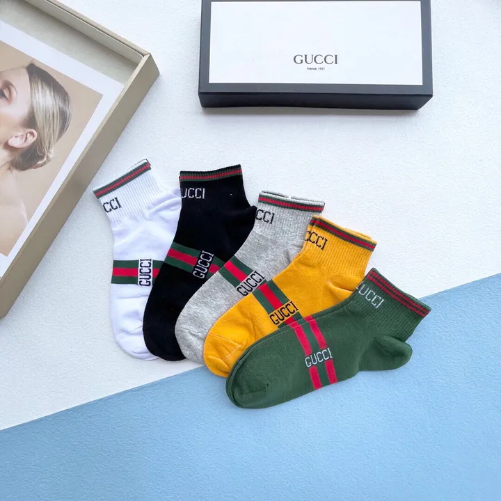 スーパーコピー グッチ 靴下