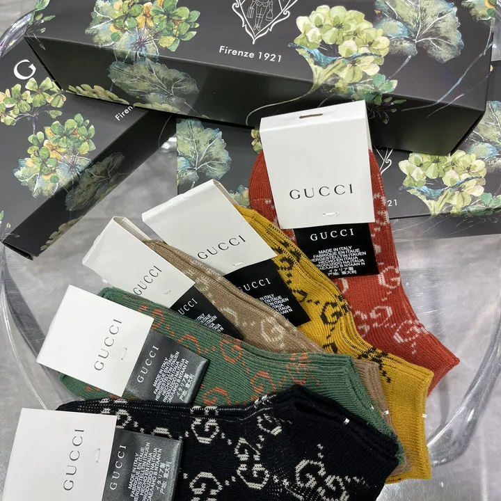 スーパーコピー グッチ 靴下