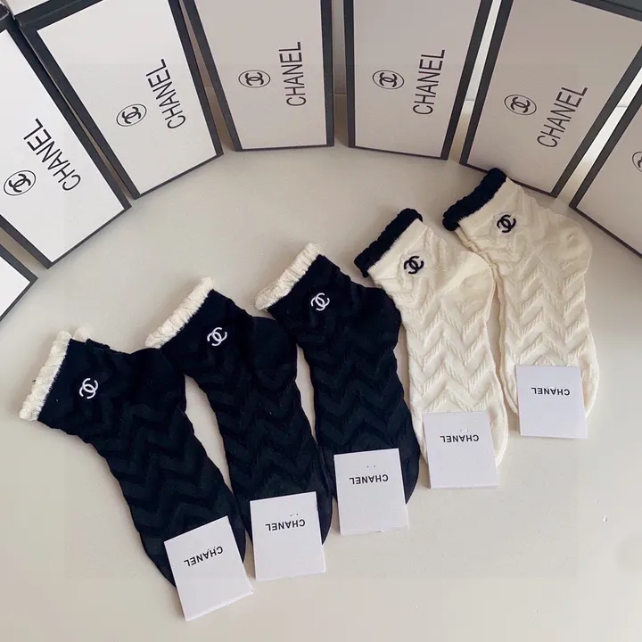 スーパーコピー シャネル 靴下