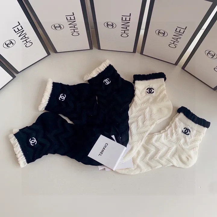 スーパーコピー シャネル 靴下