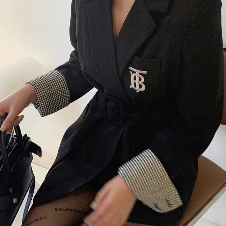 スーパーコピー バレンシアガ 靴下