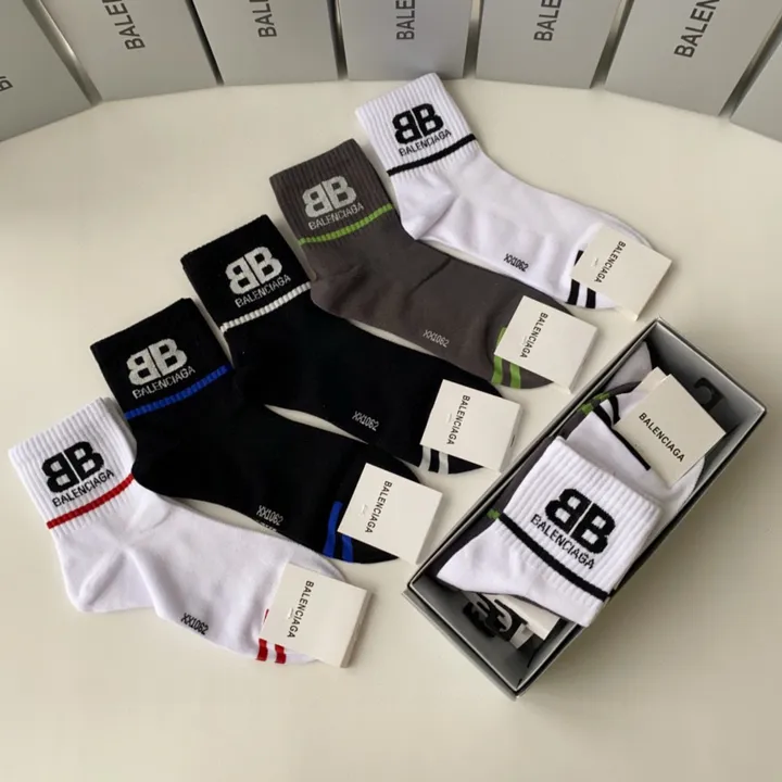 スーパーコピー バレンシアガ 靴下