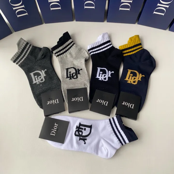 スーパーコピー ディオール 靴下