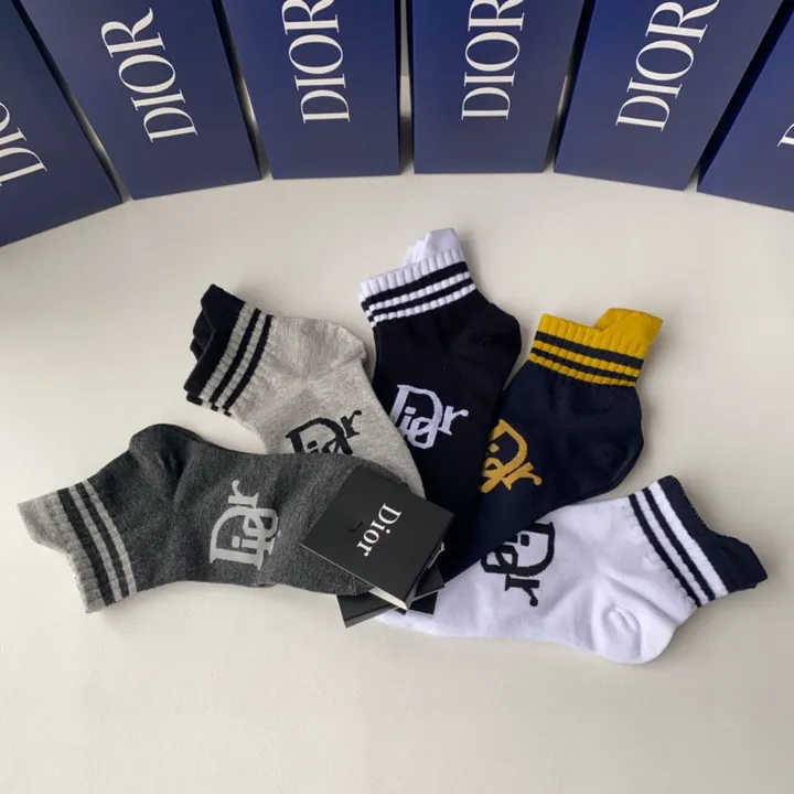 スーパーコピー ディオール 靴下