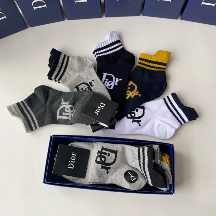 スーパーコピー ディオール 靴下