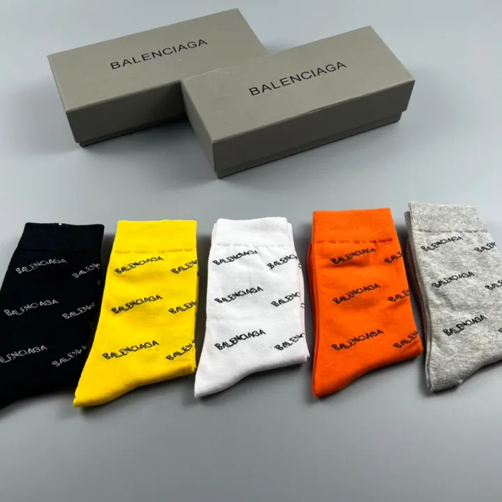 スーパーコピー バレンシアガ 靴下