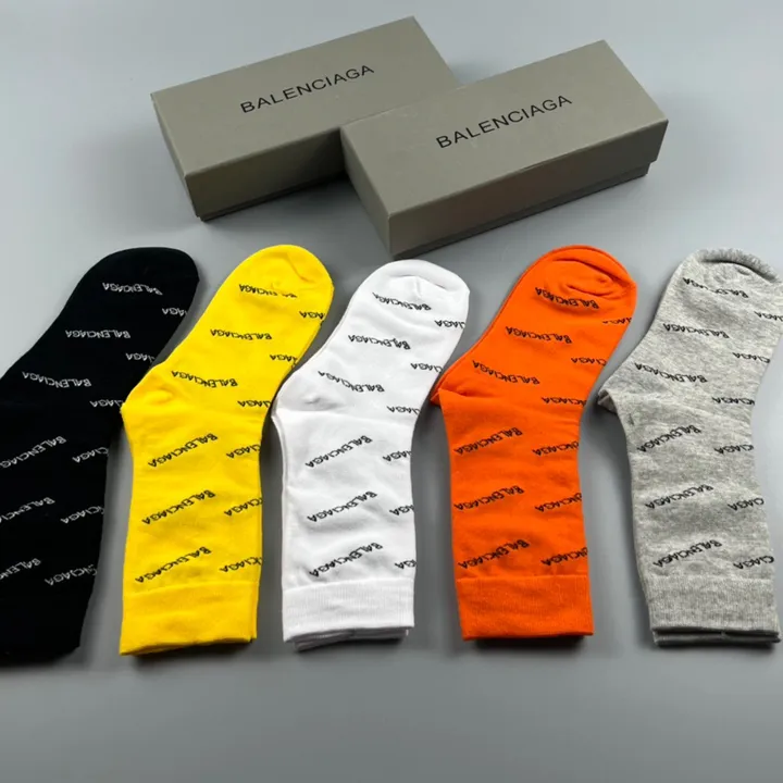 スーパーコピー バレンシアガ 靴下