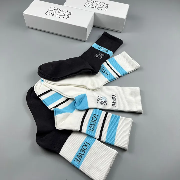 スーパーコピー ロエベ 靴下