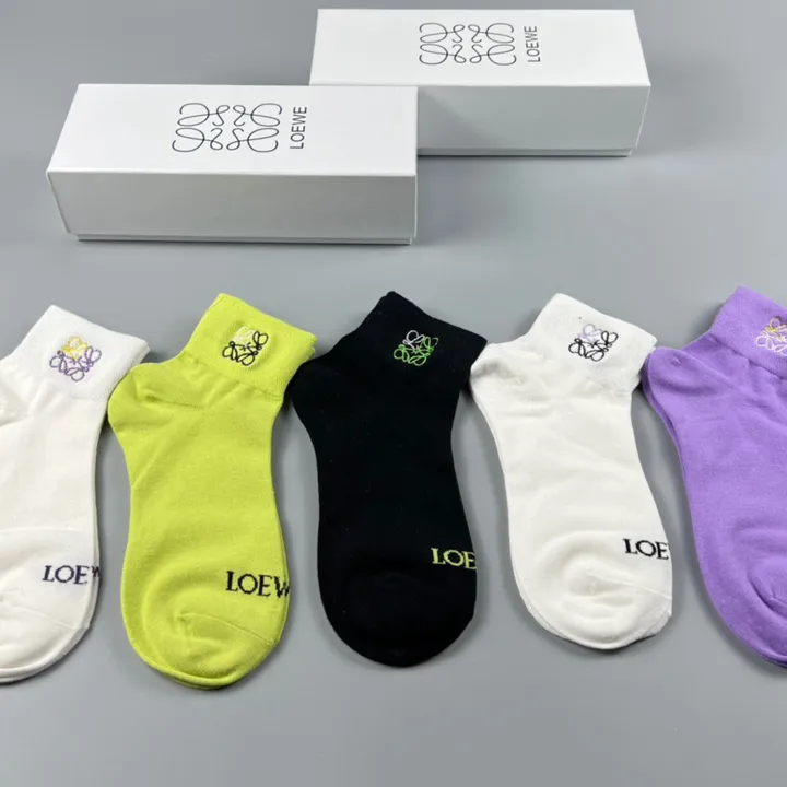 スーパーコピー ロエベ 靴下
