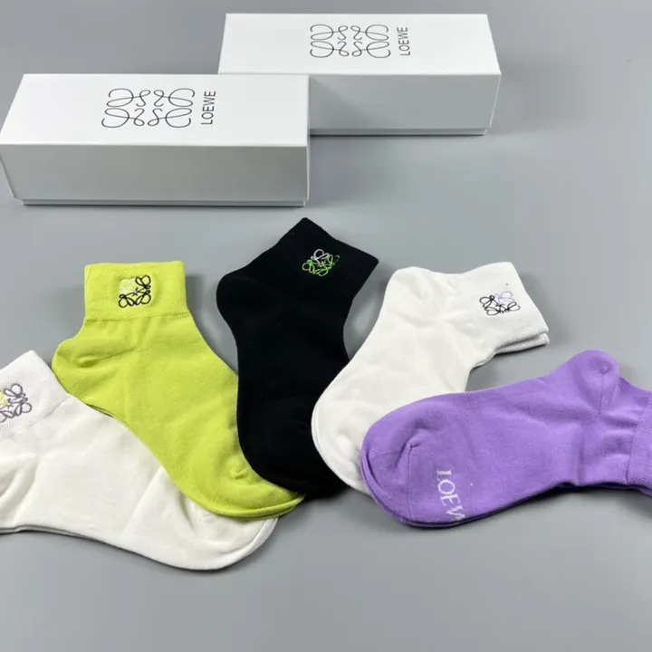 スーパーコピー ロエベ 靴下