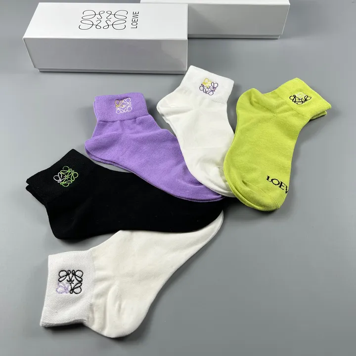 スーパーコピー ロエベ 靴下