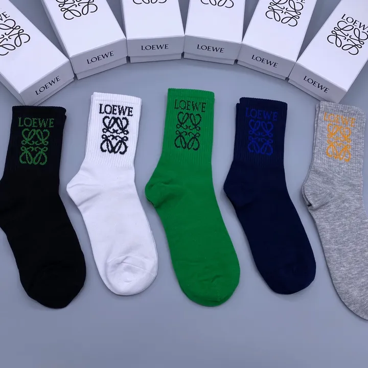 スーパーコピー ロエベ 靴下