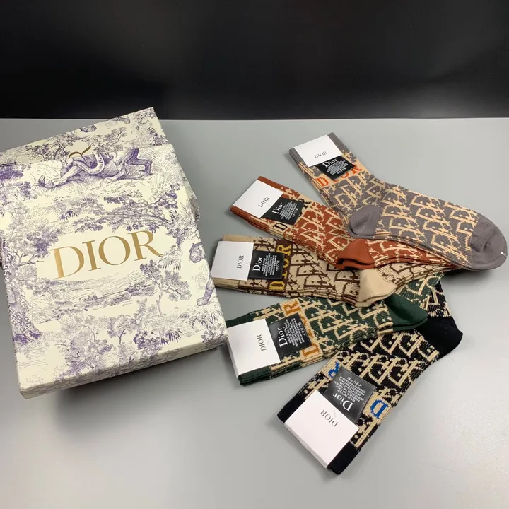 スーパーコピー グッチ 靴下