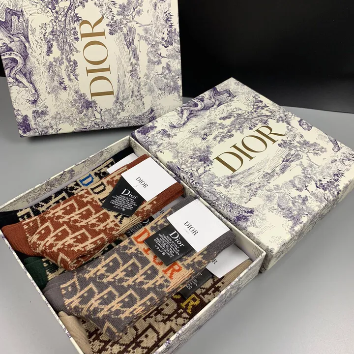 スーパーコピー グッチ 靴下