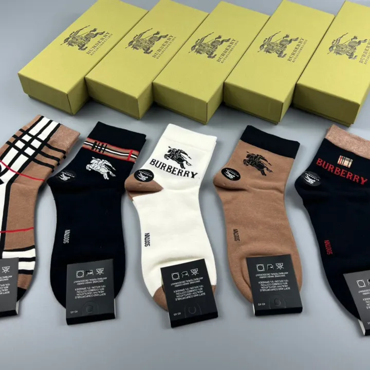 スーパーコピー バーバリー ス 靴下