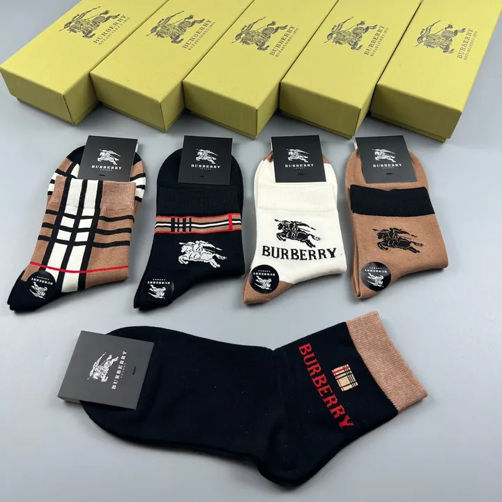 スーパーコピー バーバリー ス 靴下