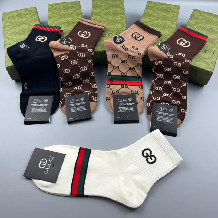 スーパーコピー グッチ 靴下
