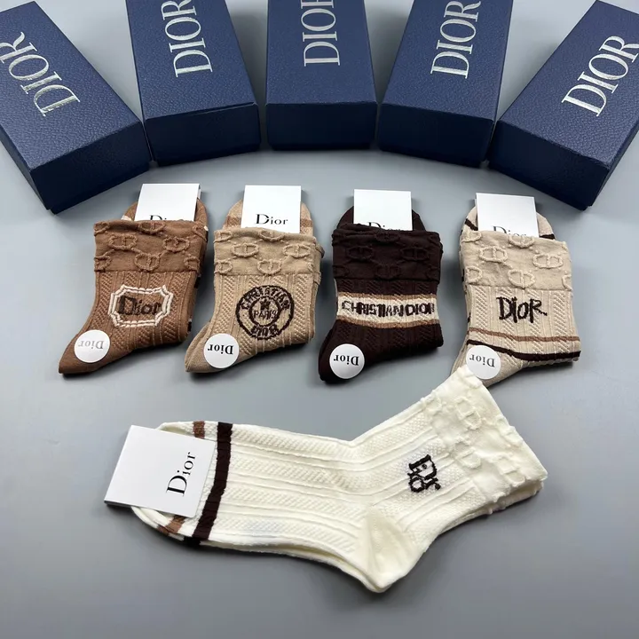 スーパーコピー ディオール 靴下