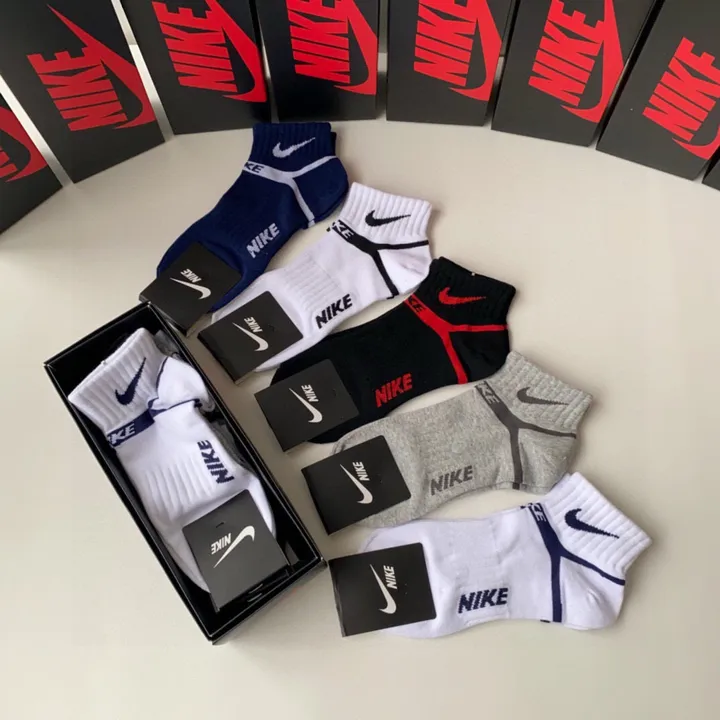 スーパーコピー ナイキ 靴下