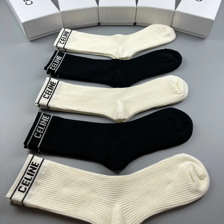 スーパーコピー セリーヌ 靴下