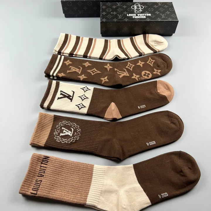 スーパーコピー ルイヴィトン 靴下