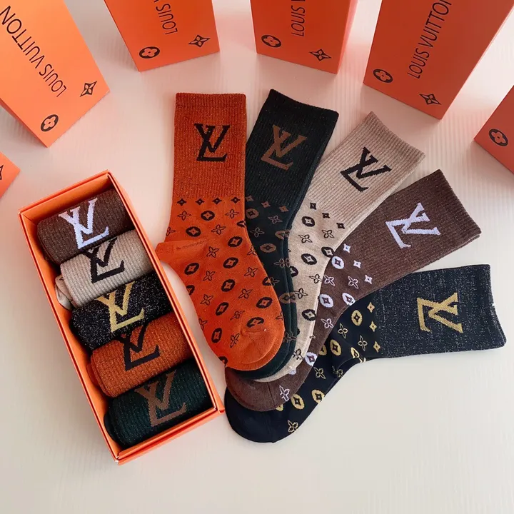 スーパーコピー ルイヴィトン 靴下