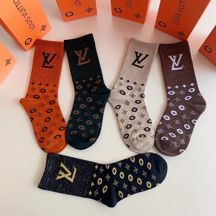 スーパーコピー ルイヴィトン 靴下