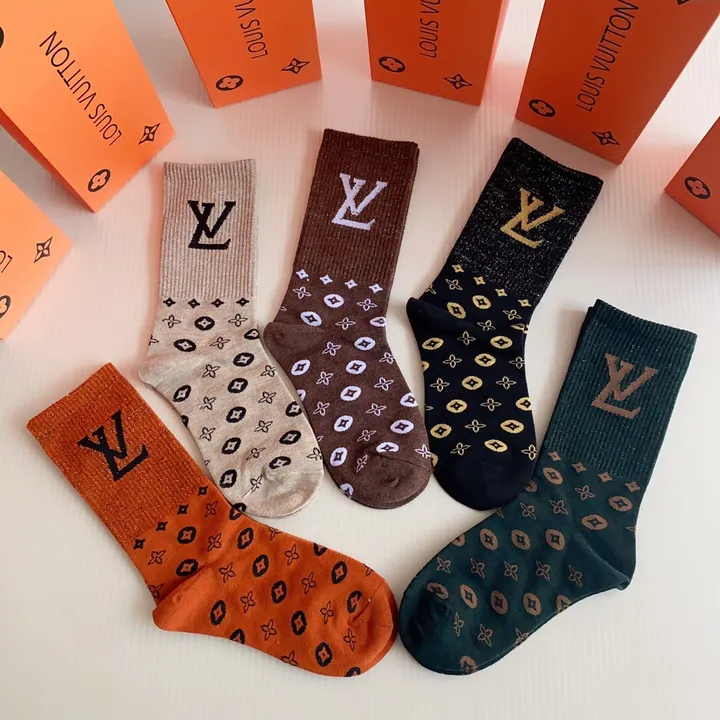 スーパーコピー ルイヴィトン 靴下