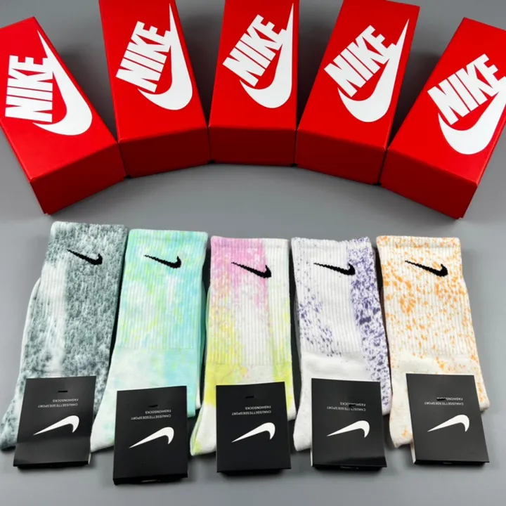 スーパーコピー ナイキ 靴下