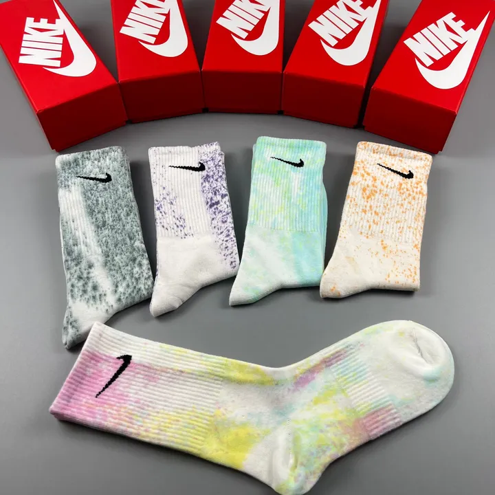 スーパーコピー ナイキ 靴下