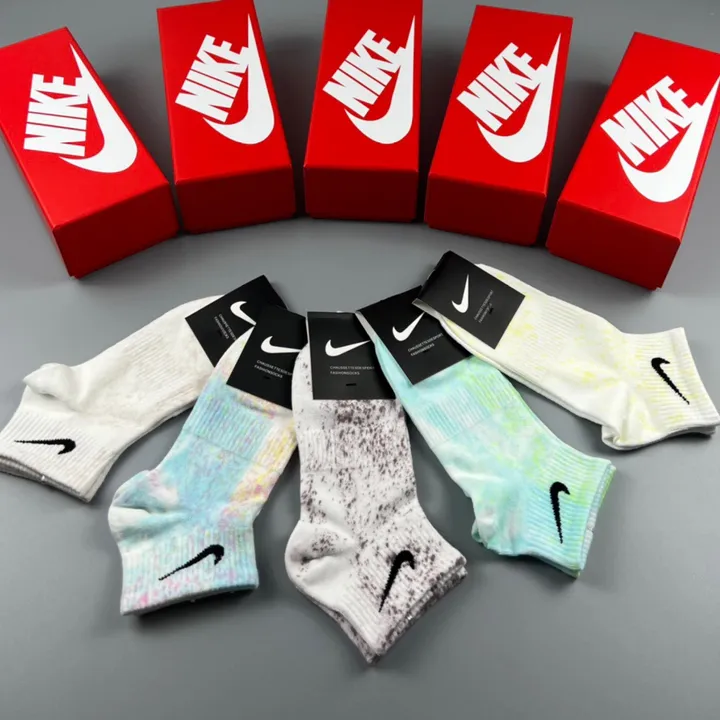 スーパーコピー ナイキ 靴下
