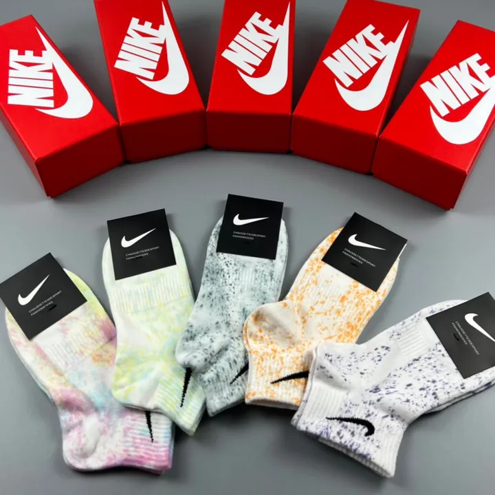 スーパーコピー ナイキ 靴下