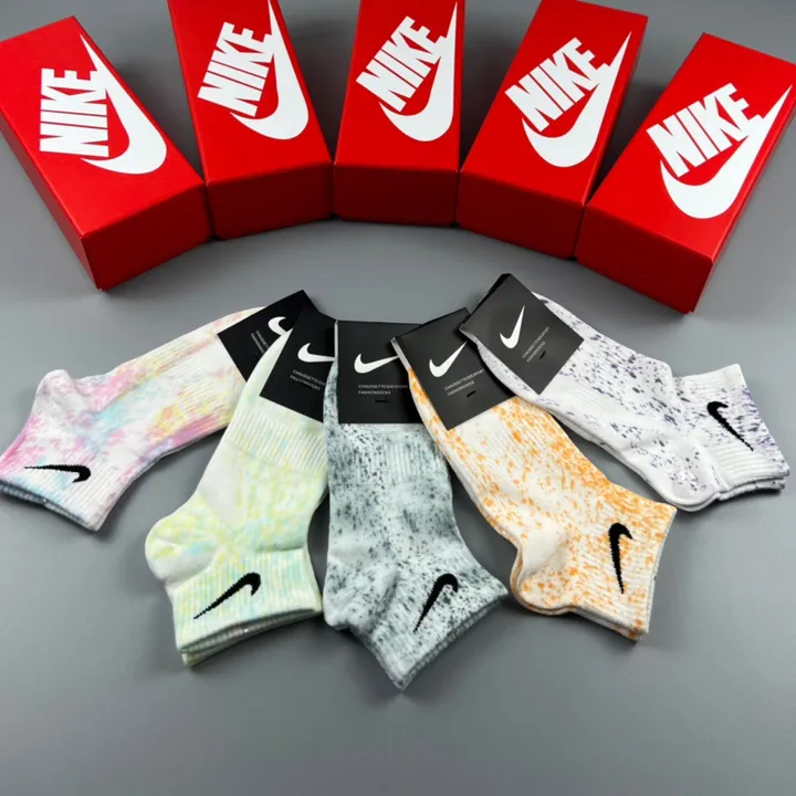 スーパーコピー ナイキ 靴下