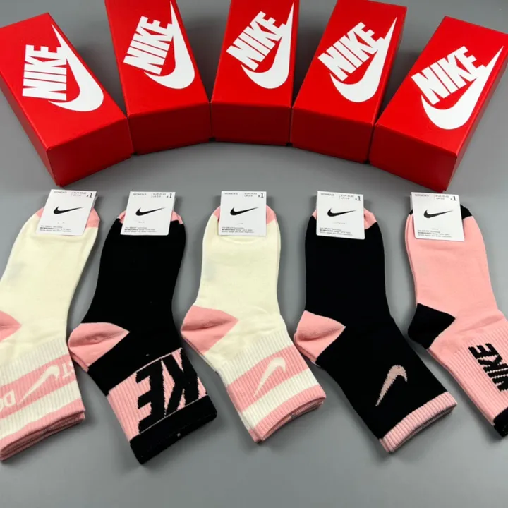 スーパーコピー ナイキ 靴下