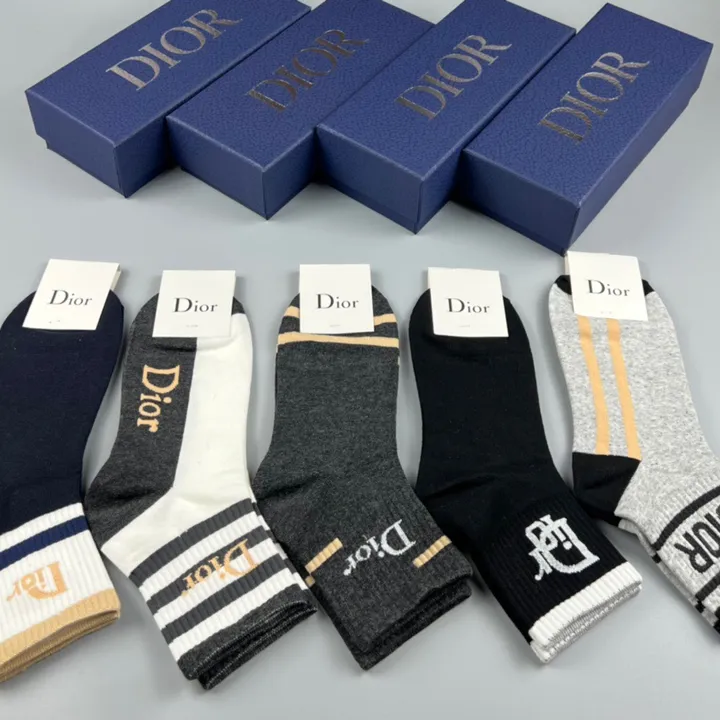 スーパーコピー ディオール 靴下