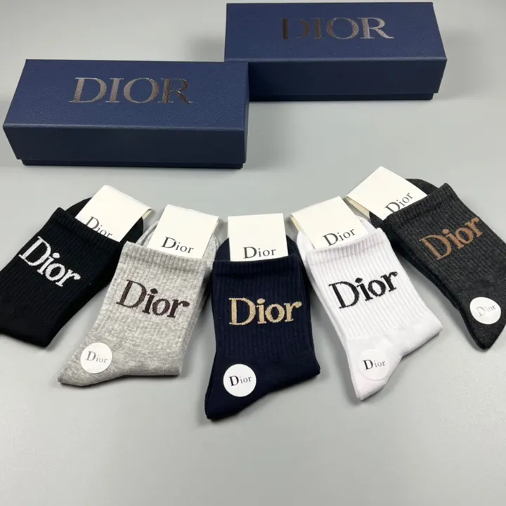 スーパーコピー ディオール 靴下