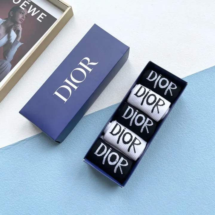 スーパーコピー ディオール 靴下