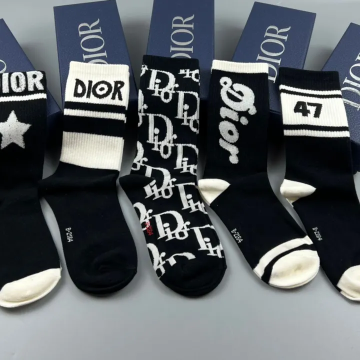 スーパーコピー グッチ 靴下