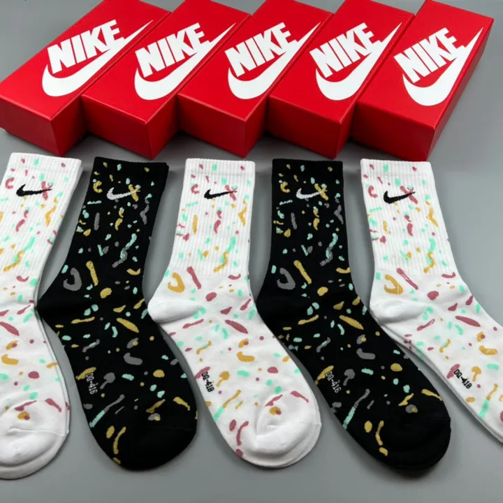 スーパーコピー ナイキ 靴下