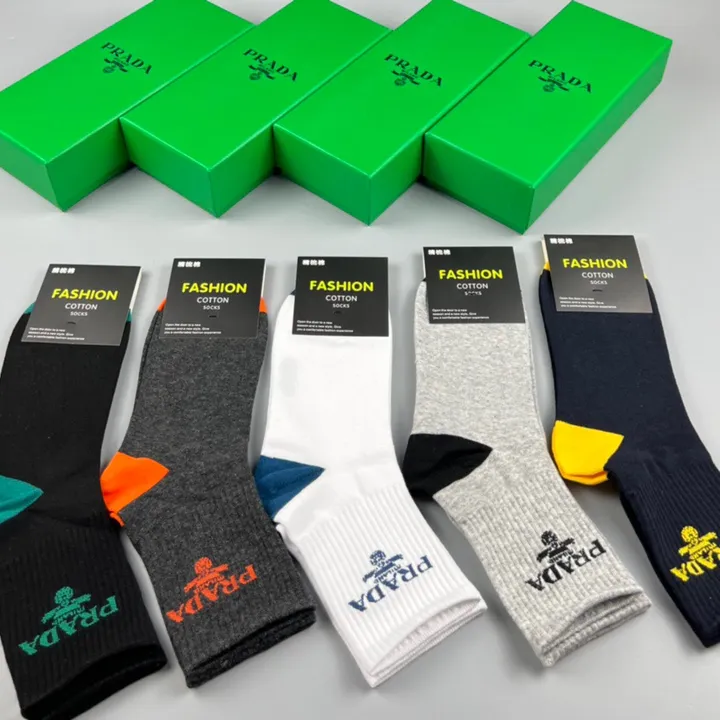 スーパーコピー バレンシアガ 靴下