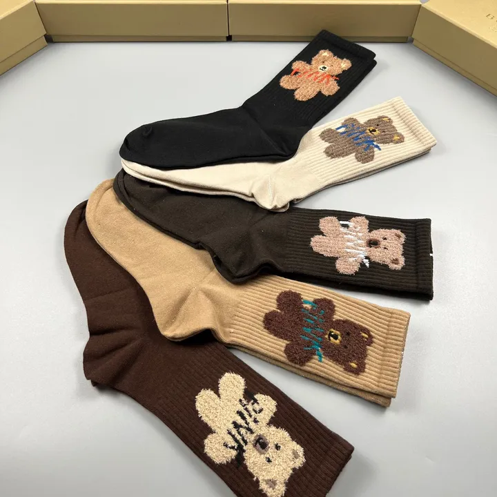 スーパーコピー バーバリー ス 靴下