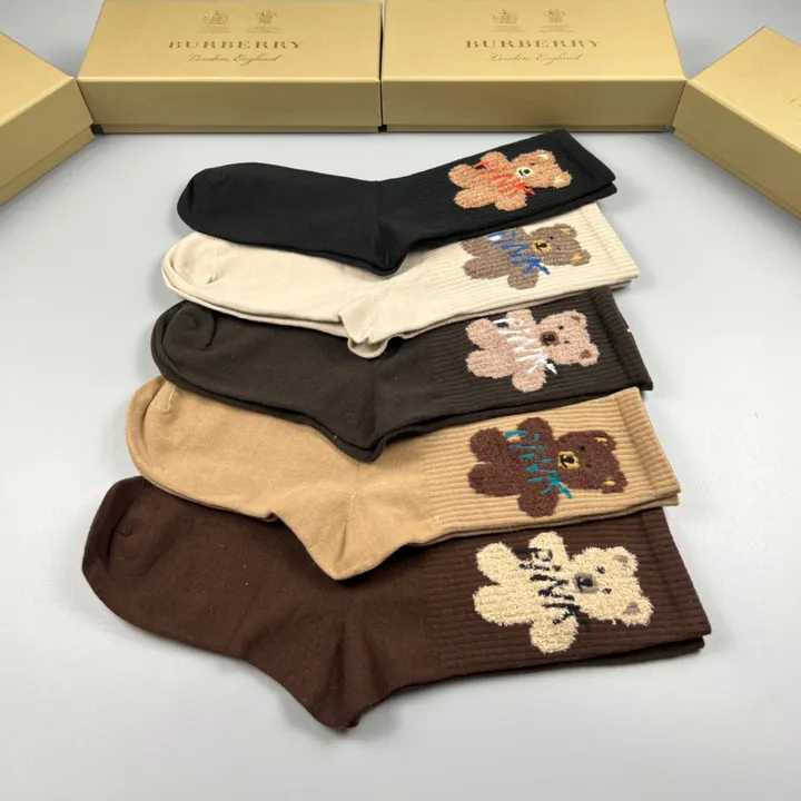 スーパーコピー バーバリー ス 靴下