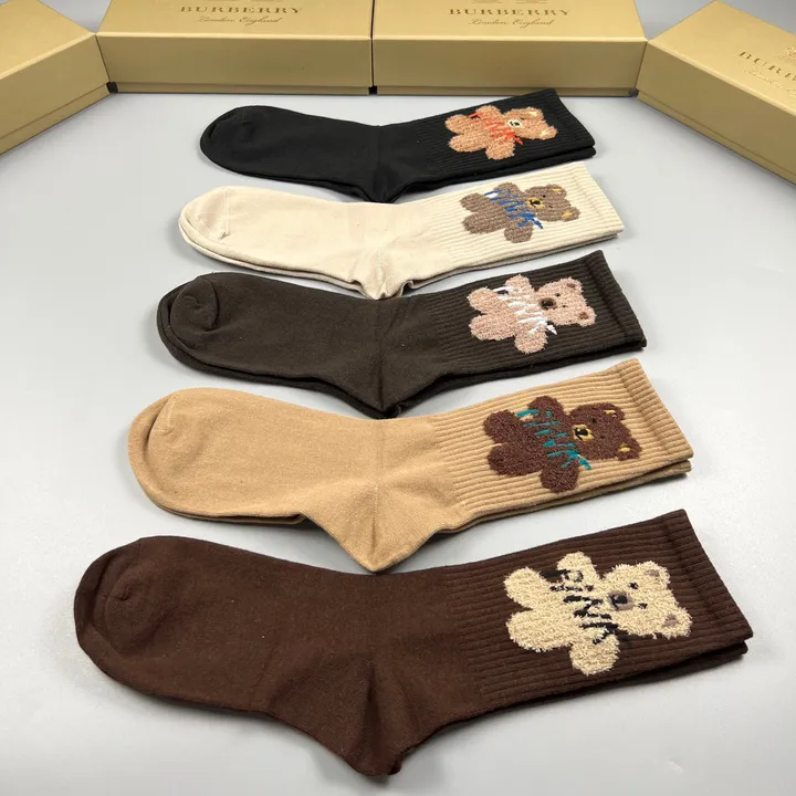 スーパーコピー バーバリー ス 靴下