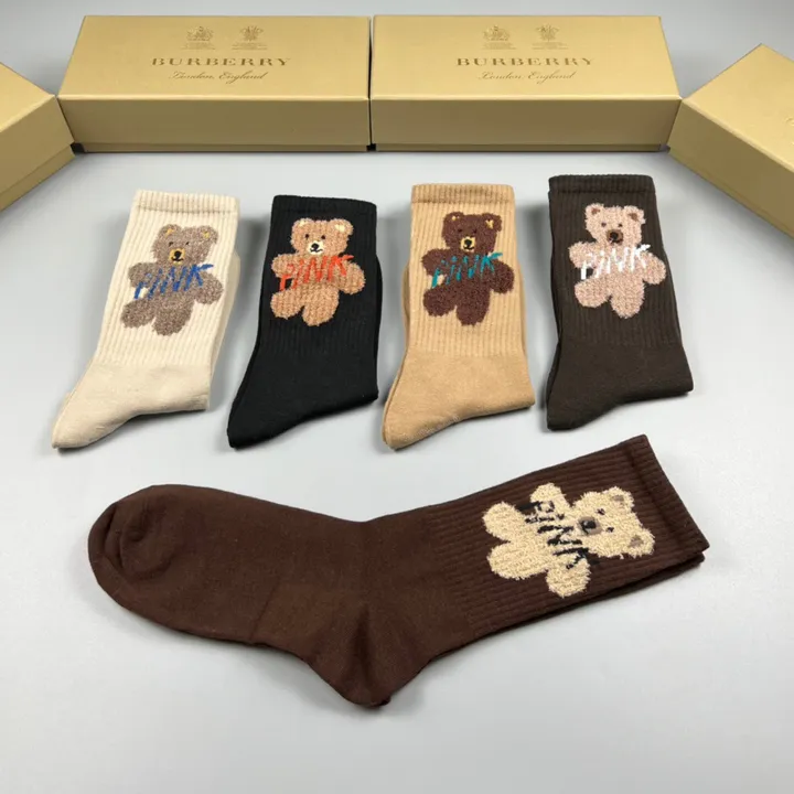 スーパーコピー バーバリー ス 靴下