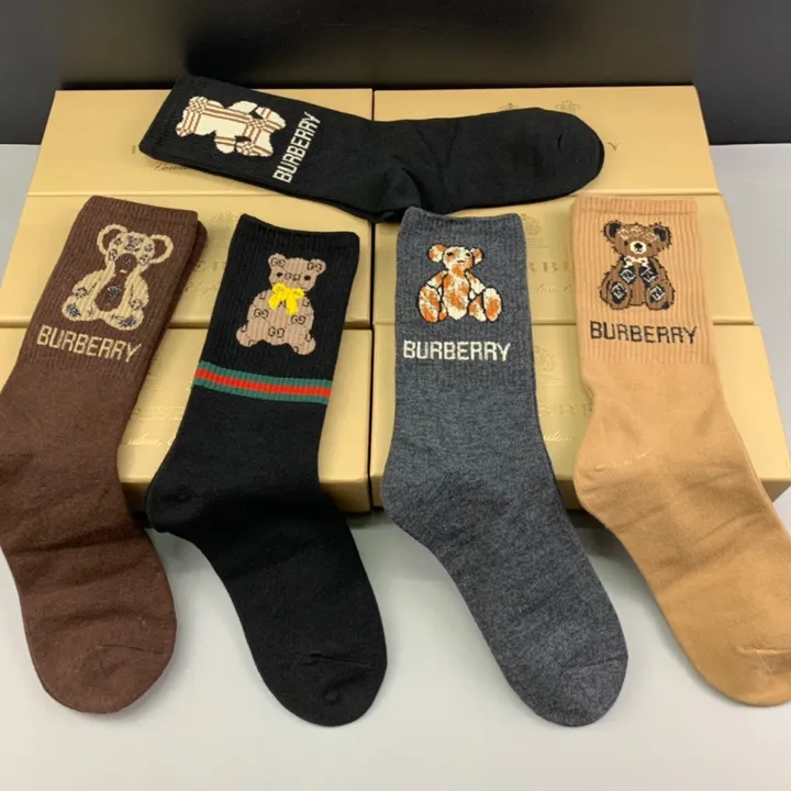 スーパーコピー バーバリー ス 靴下