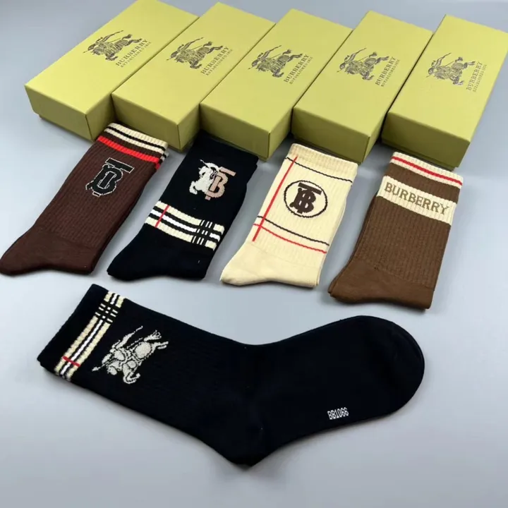 スーパーコピー バーバリー ス 靴下