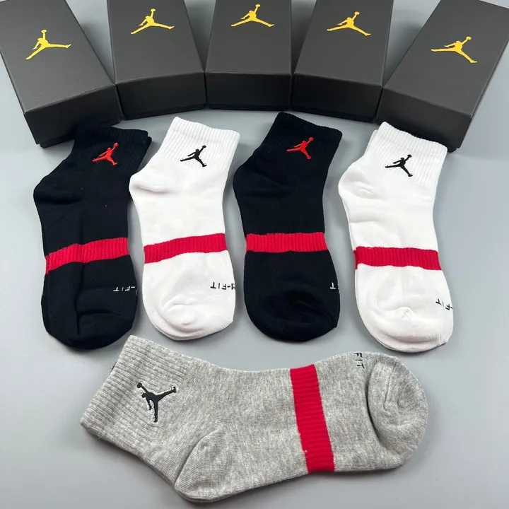 スーパーコピー エアジョーダン 靴下